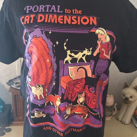3 for $30 Steven Rhodes “Portal to the cat dimension” t-shirt 🐈‍⬛ - Picture 2 of 7